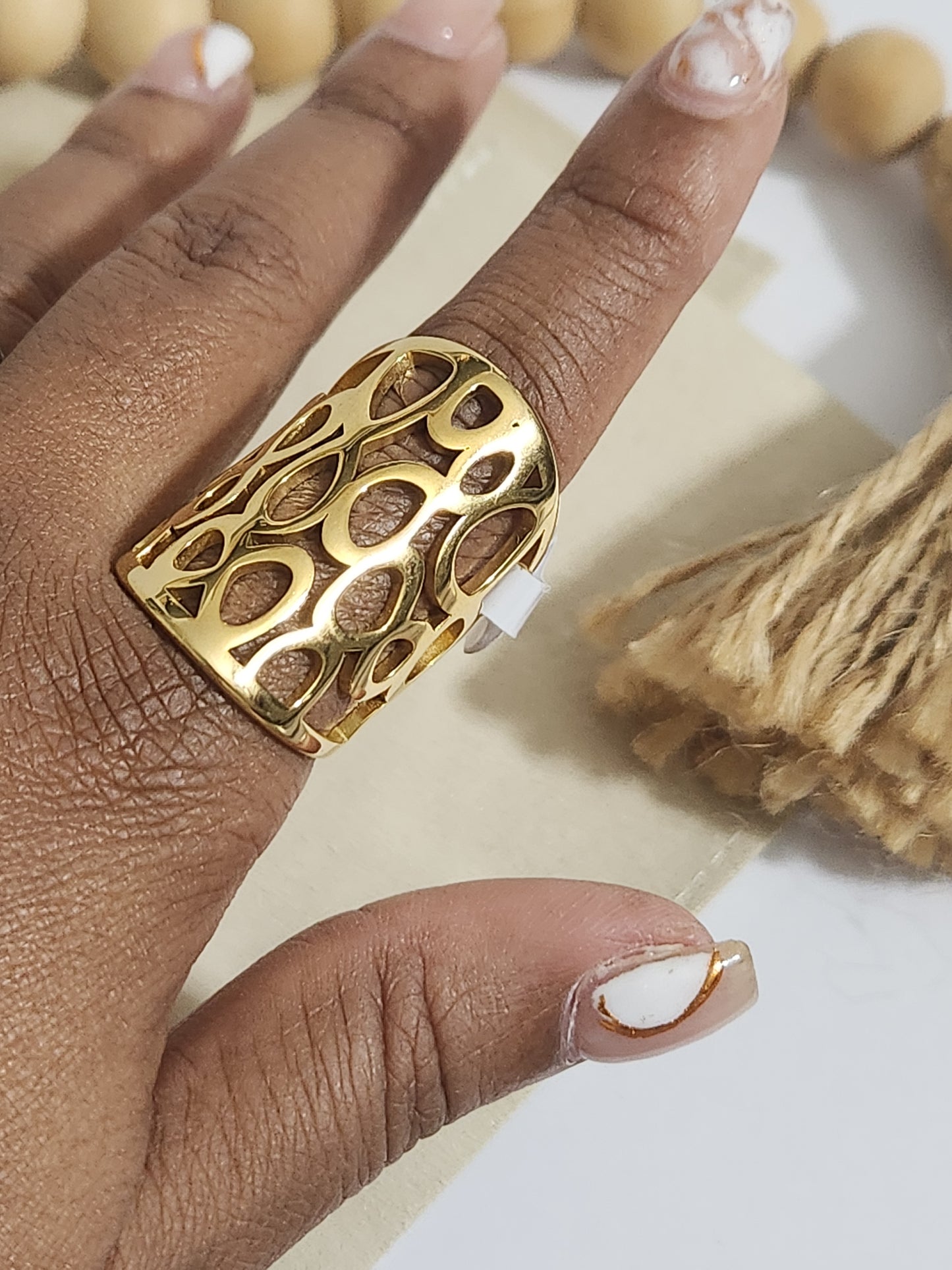 Sortija estilo corona