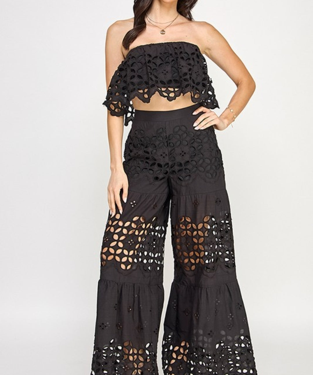 Set eyelet color negro
